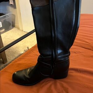 Liz Claiborne Black and Brown Heeled Boots